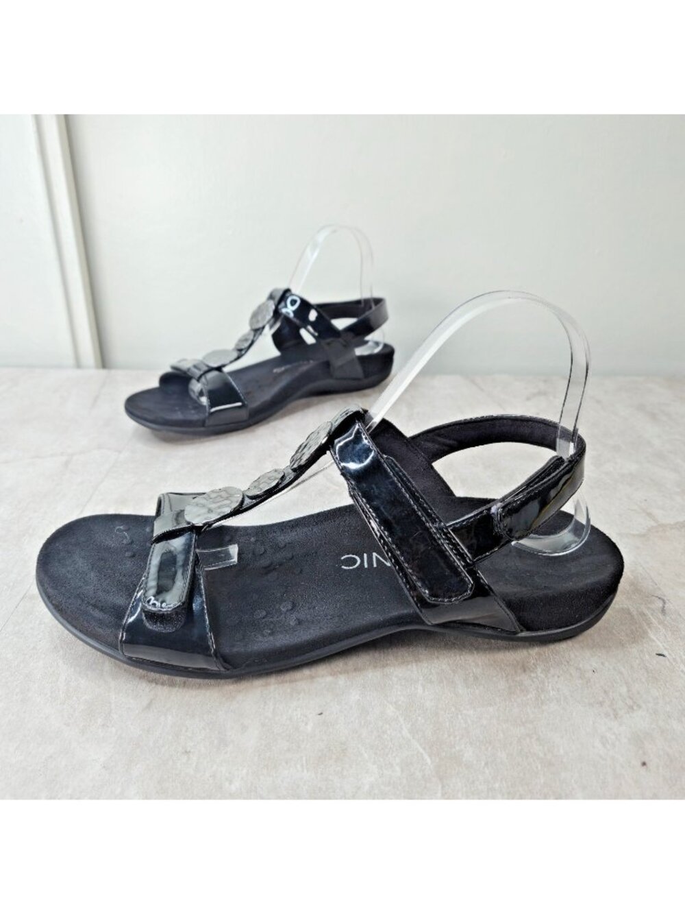 Vionic Orthotic Comfort Sandals 9 Black Patent Open Toe Adjustable Arch Support